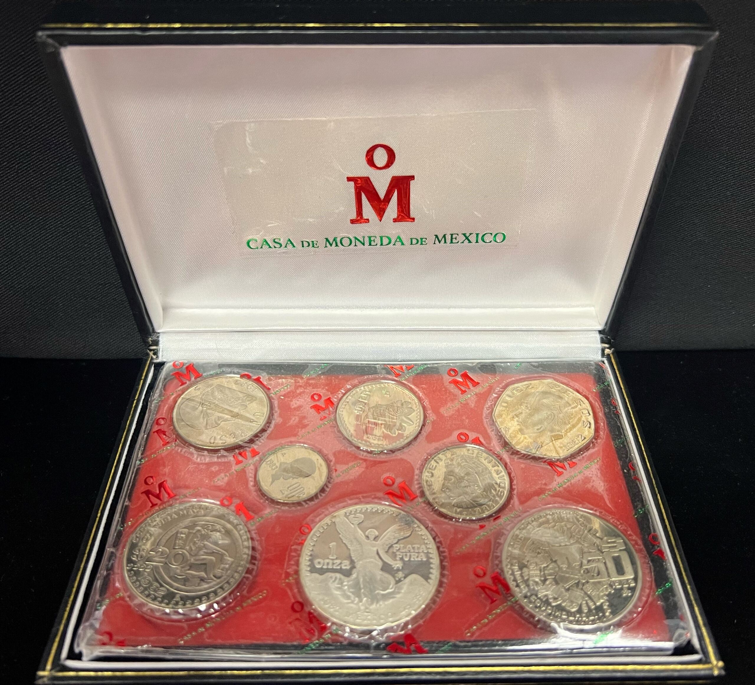 Mint & Proof Sets 8 Piece Proof Set 1982-83 Mo 0135005 | World
