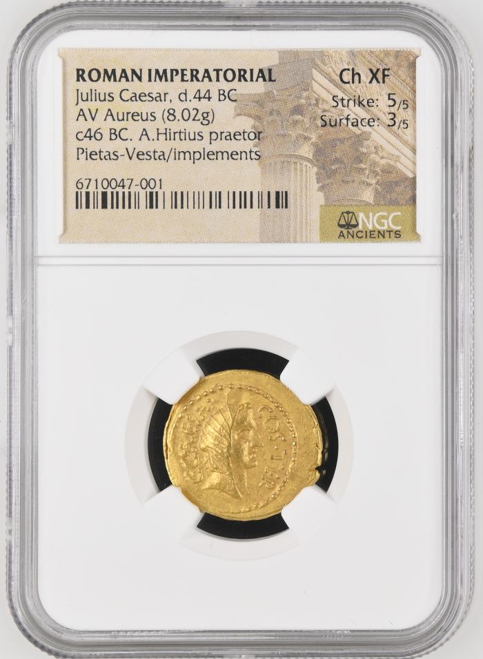 Roman Imperatorial Julius Caesar d.44 BC AV Aureus NGC Ch XF 0136326Roman Imperatorial Julius Caesar d.44 BC AV Aureus NGC Ch XF 0136326