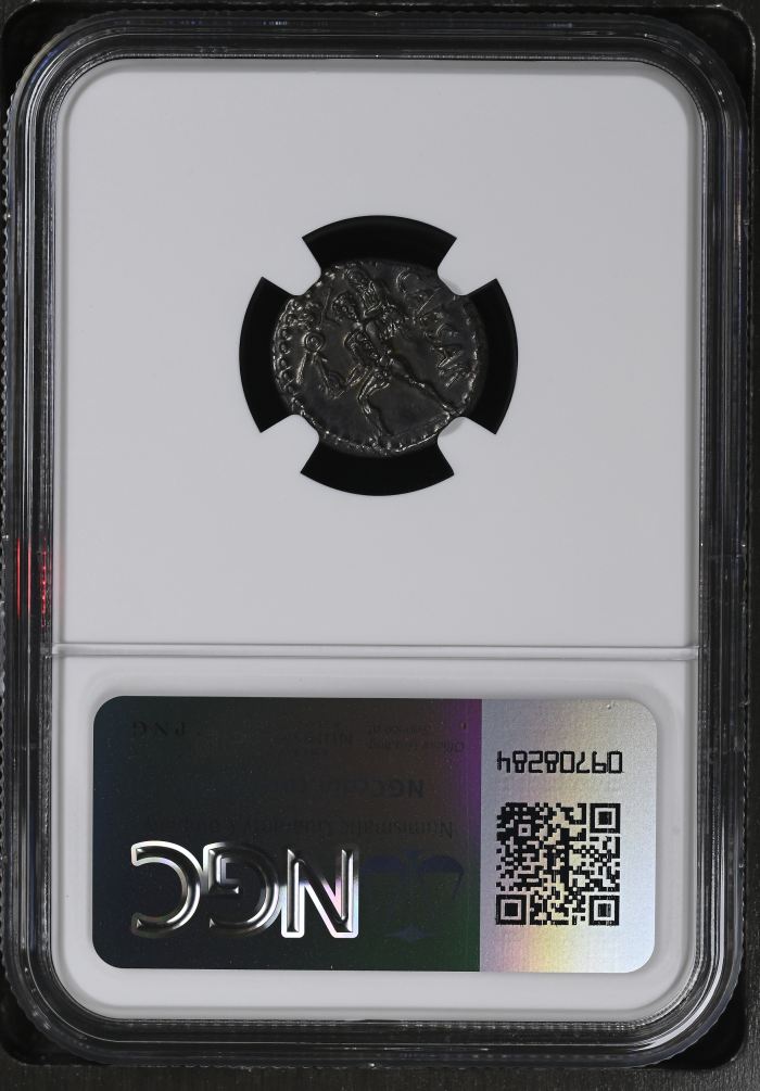 Roman Imperatorial Julius Caesar d,44 BC AR Denarius NGC XF 0145029Roman Imperatorial Julius Caesar d,44 BC AR Denarius NGC XF 0145029 - Image 2