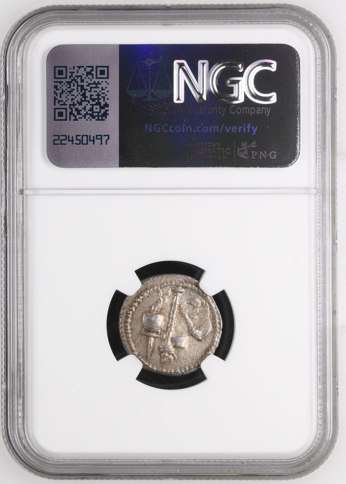 Roman Imperatorial Julius Caesar d.44 BC AR Denarius NGC Ch XF 0146469Roman Imperatorial Julius Caesar d.44 BC AR Denarius NGC Ch XF 0146469 - Image 2