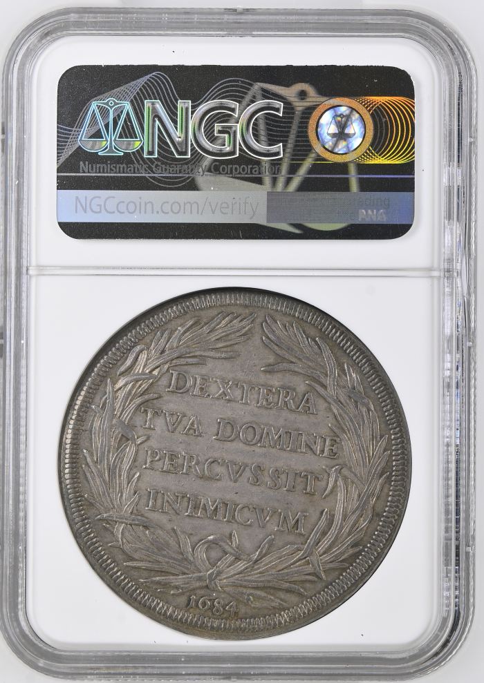 Italy/San Marino/Vatican Piastre 1684 VIII Papal States NGC AU58 DAV-4093 0146548Italy/San Marino/Vatican Piastre 1684 VIII Papal States NGC AU58 DAV-4093 0146548 - Image 2