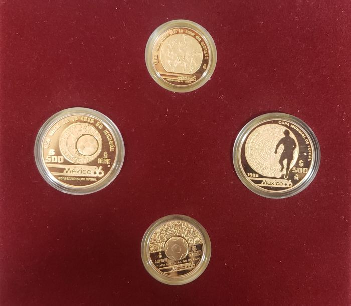 Modern Gold 4 Piece Gold Set with Box 1985/1986 Mo 0146558Modern Gold 4 Piece Gold Set with Box 1985/1986 Mo 0146558 - Image 2