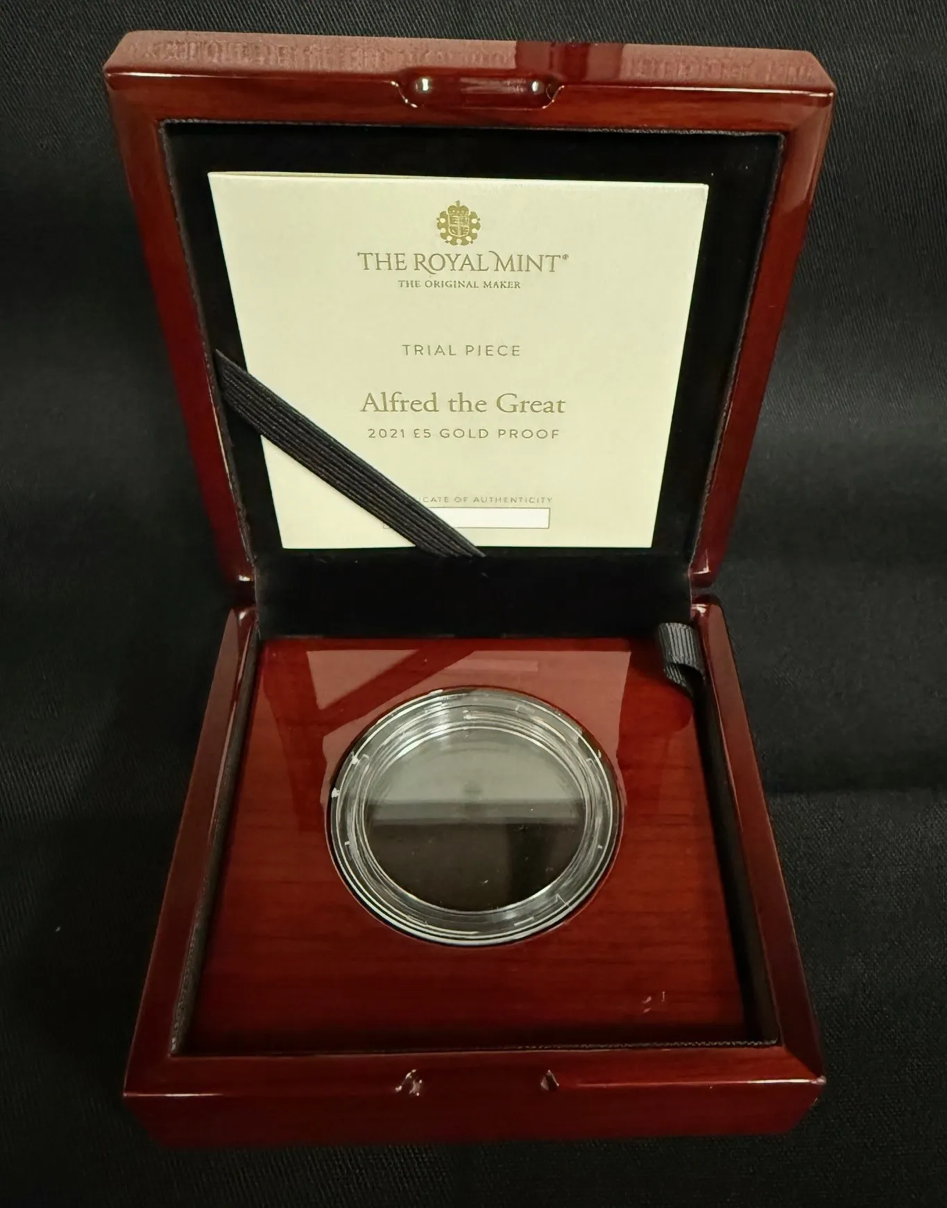 Europe UK (Great Britain) World Coins UK (Great Britain) Gold 5 Pounds 2021 NGC PF70 Ultra Cameo 0152355 UK (Great Britain) Gold 5 Pounds 2021 NGC PF70 Ultra Cameo 0152355UK (Great Britain) Gold 5 Pounds 2021 NGC PF70 Ultra Cameo 0152355 - Image 5